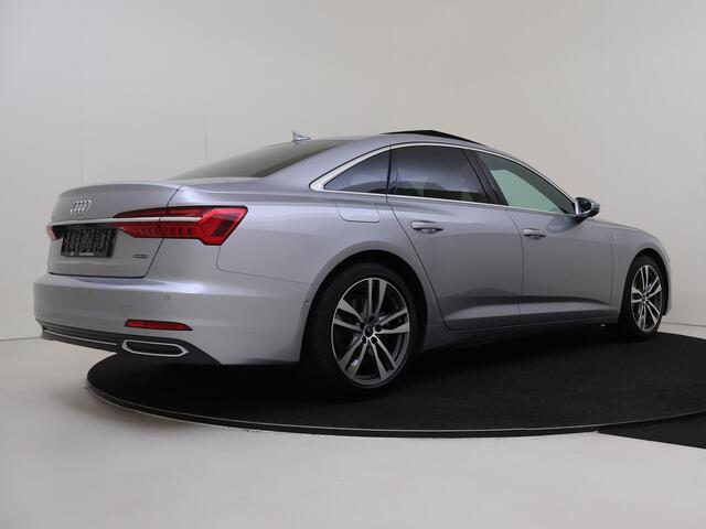 Audi A6 Limousine 50 TFSI e quattro S edition | Panoramadak | 360 camera | Head-up display | Luxe lederen bekleding | 4-zone inclusief stoelverwarming achter | LED matrix verlichting | Stoelventilatie voorstoelen | Dodehoek detectie |