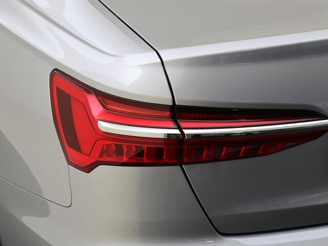Audi A6 Limousine 50 TFSI e quattro S edition | Panoramadak | 360 camera | Head-up display | Luxe lederen bekleding | 4-zone inclusief stoelverwarming achter | LED matrix verlichting | Stoelventilatie voorstoelen | Dodehoek detectie |