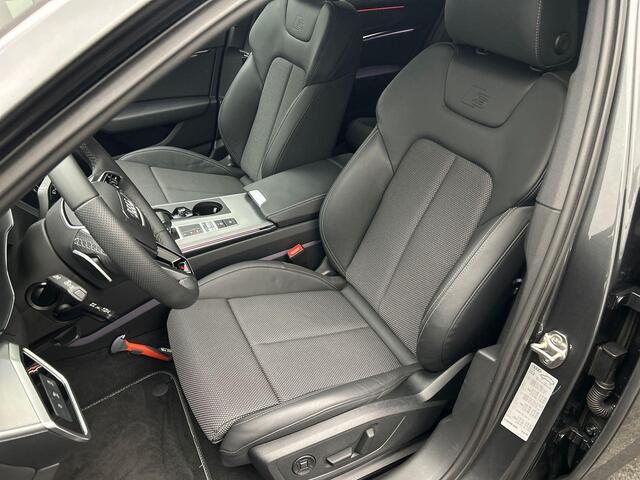 Audi A6 Avant 40 TFSI 204PK S edition Competition Audi A6 Avant 40 TFSI S edition Competition | Trekhaak | 19 Inch | Zwart-Optiek | Ambient-Lightning |