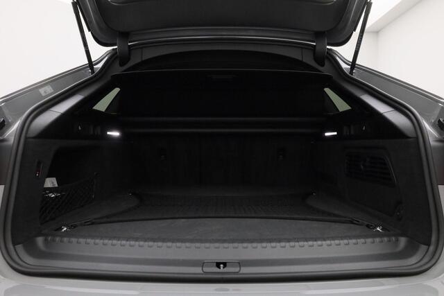 Audi A6 Avant 55 TFSI e 367 pk S-tronic quattro S edition Competition / S-Line | Panoramadak | Trekhaak | Valcona leder | Sportstoelen Plus | Uitgebreid lederpakket | Bang & Olufsen