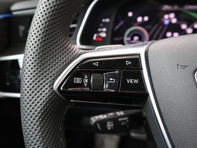 Audi A6 Avant 55 TFSI e quattro S edition Competition | 367 PK | Wegklapbare trekhaak | Panoramadak | Head-up display | 21"velgen |
