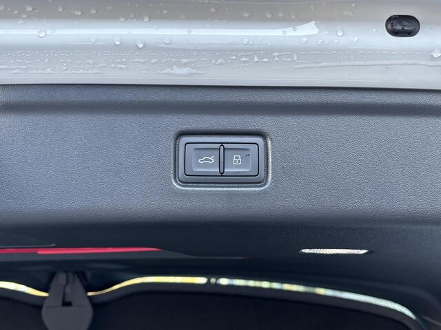 Audi A6 e-tron Avant S edition (C1) e-tron 83 kWh 210 kW / 286 PK Avan