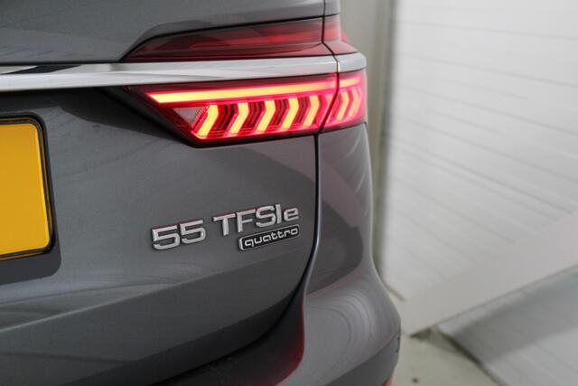 Audi A6 Avant 55 TFSI e 367 PK Quattro S-Line Panoramadak | HD-Matrix Led | El. verstelb. stoelen | Trekhaak | Virtual Cockpit