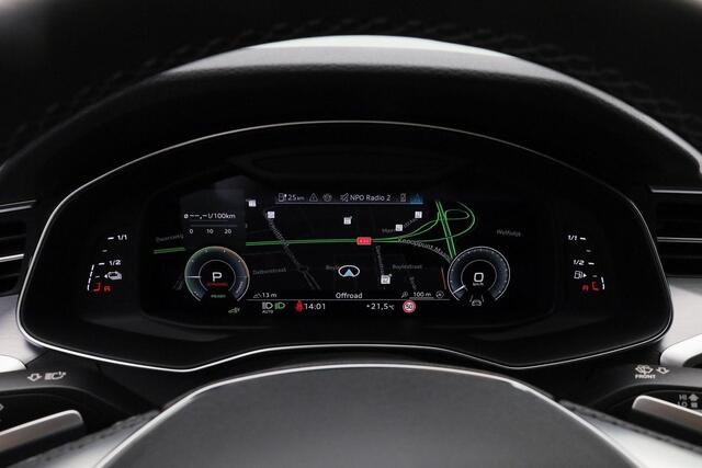 Audi A6 Avant 55 TFSI e 367 pk S-tronic quattro S edition Competition / S-Line | Panoramadak | Trekhaak | Bang & Olufsen | Rondomzicht camera | Head-up display | Stoel-/achterbankverwarming | HD Matrix LED
