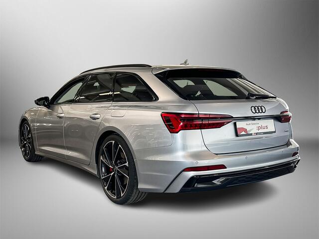 Audi A6 Avant 55 367pk TFSI e quattro S edition Competition / Stoelverwarming voor en achter / Optiekpakket zwart plus / Leder Valcona met S-logo's