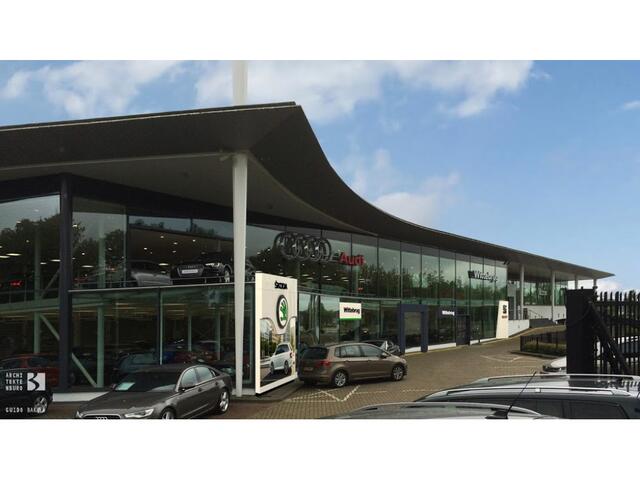 Audi A6 Avant 1.8 TFSI ultra Advance Sport / Panoramadak / Alcantara / Navi / Keyless start / 20 Inch