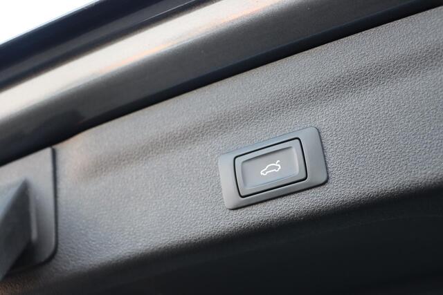 Audi A6 Avant 50 TFSI e quattro S Edition Competition 300pk S-Tronic