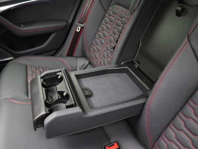 Audi A6 Avant RS6 Performance 630 PK keramisch, remote park-assist, sportuitlaat, Bang&Olufsen advanced, standkachel, servosluiting deuren, stoelventilatie, head-up