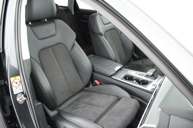 Audi A6 Avant 55 TFSI e 367pk quattro 2x S-Line Competition Head-Up B&O 360Camera Keyless Panoramadak Virtual Cockpit Navigatie