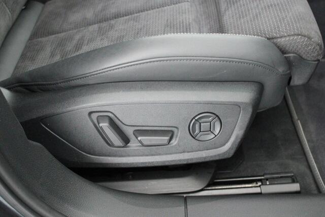 Audi A6 Avant 55 TFSI e 367pk quattro 2x S-Line Competition Head-Up B&O 360Camera Keyless Panoramadak Virtual Cockpit Navigatie