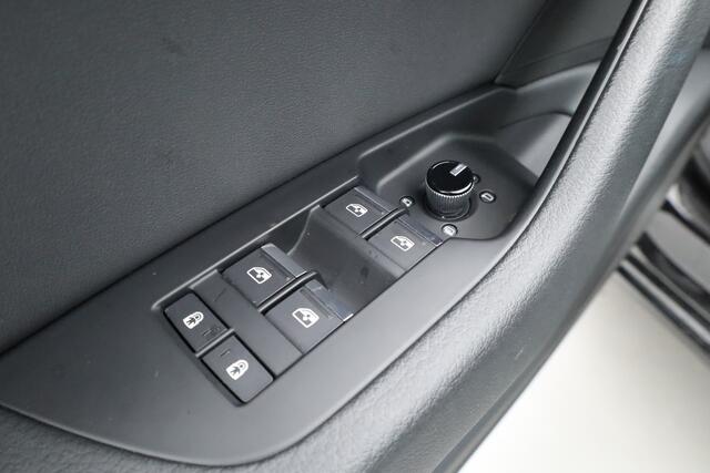 Audi A6 Avant 40 TDI quattroS Line | Elek. Trekhaak | Standkachel | Adapt. Cruise | 360cam | 2000kg Trekgewicht