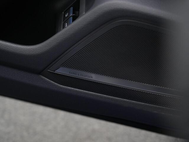 Audi A6 Avant 55 TFSI e 367 pk S-tronic quattro Pro Line S Competition / S-Line | Panoramadak | Trekhaak | Servosluiting | Uitgebreid lederpakket | Geheugenstoelen | Bang & Olufsen | HD-Matrix LED | Rondomzicht camera