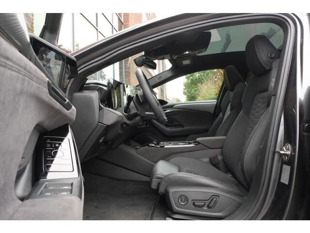 Audi A6 Avant e-tron S edition quattro 100 kWh Trekhaak, Panoramadak, Lu