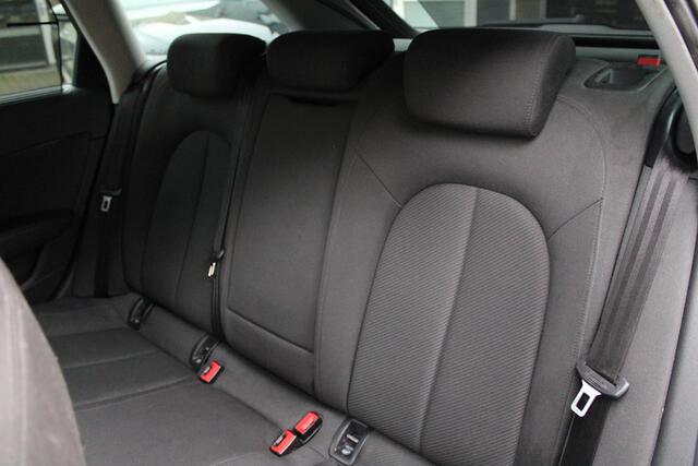 Audi A6 Avant 1.8 TFSI ultra Advance LED - Navigatie - Trekhaak