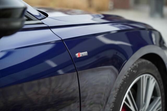 Audi A6 55 TFSI E Q. COMP.