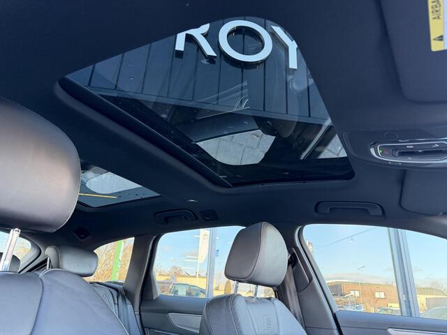 Audi A6 Avant 45 TFSI quattro Sport Pro Line S S-LINE | PANORAMADAK | 360 CAMERA | LED LAMPEN | ADAPTIEVE CRUISE | DODEHOEK DETECTIE | LEDER | KEYLESS | VERWARMDE STOELEN | NAVIGATIE |