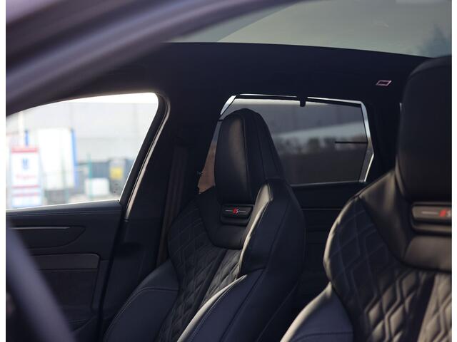 Audi A6 Avant Competition e-hybrid Quattro | Direct rijden - Sportstoel Plus