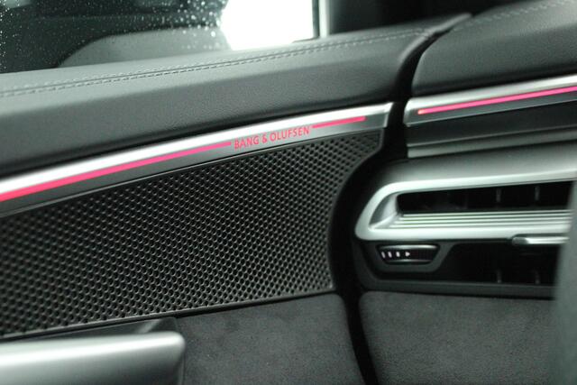 Audi A6 Avant 2.0 e-hybrid 367pk quattro S edition Competition Trekhaak 360Camera Head-Up B&O Leder Stoelventilatie Panoramadak Keyless S-Line