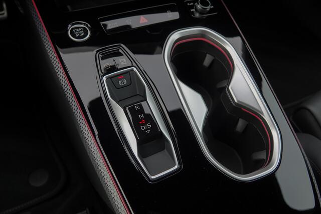 Audi A6 Avant Edition One | e-hybrid 299Pk Aut. | Quattro | Plug-in Hybrid | MMI Bijrijdersdisplay | Tech Plus | 360° Camera | AWD-Besturing | Mythos Black | 21''