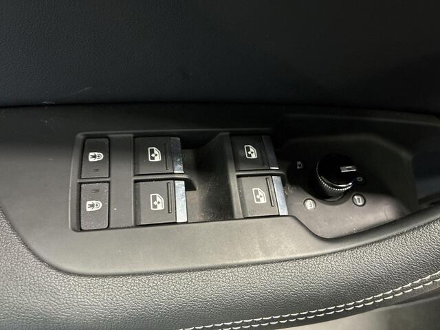 Audi A6 Avant 55 TFSIe 367pk S-tronic Quattro Pro Line S · Panoramadak · Bang & Olufsen · 360 Camera · Wegklapbare Trekhaak · Apple/Android Car Play · Elek. Achterklep · 20'' Inch ·