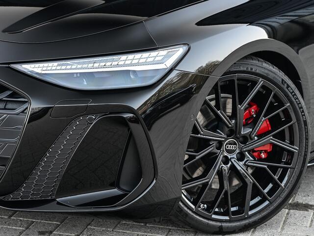 Audi A6 Avant 2.0 e-hybrid quattro 368pk S edition Competition |MMI interface update | Achteras besturing | Premium S-Seats | Trekhaak | B&O Sound | Head-Up | Soft-Close | Adaptive Cruise | Passagiers display | 5 jaar garantie | Luchtvering