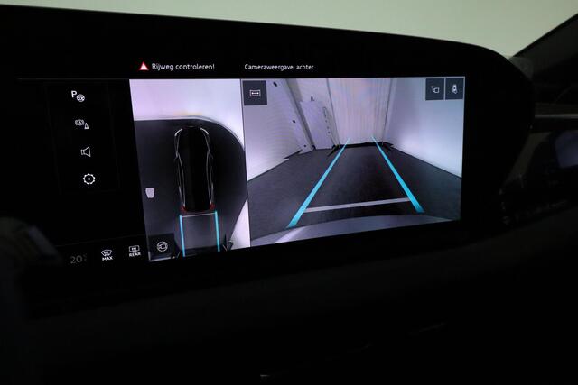 Audi A6 e-tron Avant S edition 100 kWh 270 kW / 367 pk | B&O Premium soundsysteem | Audi Virtual Mirrors | Panorama-glasdak