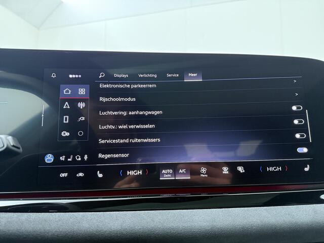 Audi A6 Avant 2.0 e-hybrid quattro S Comp. Edition One | 367 PK | Panoramadak | Luchtvering | 21" LM velgen | Matrix LED koplampen | Head-up display |