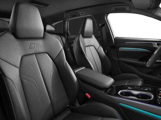 Audi A6 Avant 2.0 e-hybrid quattro S edition 299 PK · Premium pakket · Tech plus · 20" LM Velgen