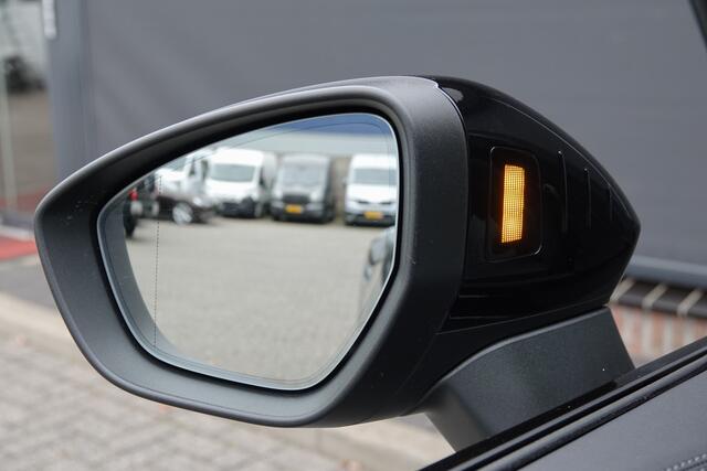 Audi A6 Avant e-hybrid 299Pk | Quattro | Plug-in Hybrid | MMI Bijrijdersdisplay | 360° Camera | Tech Pro | OLED | AWD-Besturing | 21''