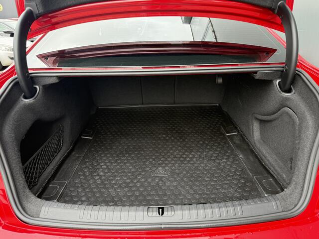 Audi A6 Limousine BWJ 2019 40 TDI 204 PK Sport AUTOMAAT | FULL LED | ADAPTIVE CRUISE | HALF LEDER | STANDKACHEL | STOELVERW. | CARPLAY + ANDROID | NAVI | CLIMA | CRUISE | LMV | PDC