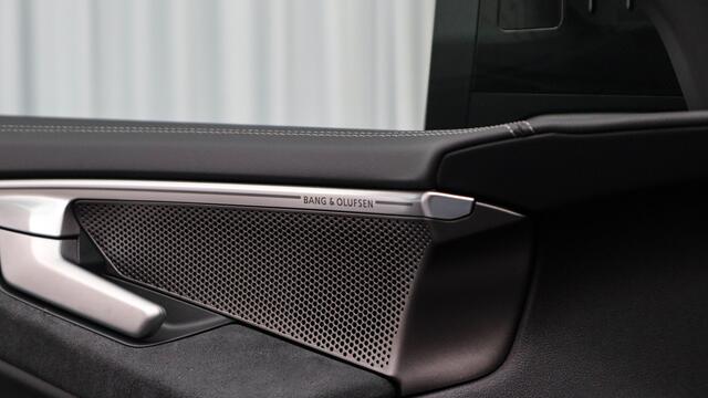 Audi A6 Avant 2.0 e-hybrid quattro S edition Competition | B&O 3D | Tech Pro | Massage | Head-up | Trekhaak | Stoelventilatie | Panoramadak | Soft-Close