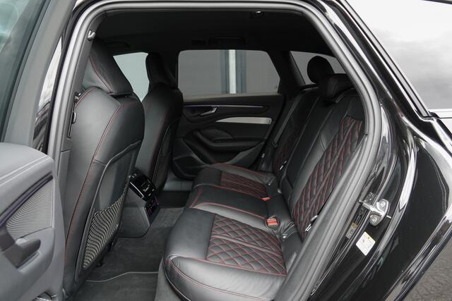 Audi A6 Avant e-hybrid 299Pk | Quattro | Plug-in Hybrid | MMI Bijrijdersdisplay | Tech Plus | 360° Camera | AWD-Besturing | Mythos Black | 21''