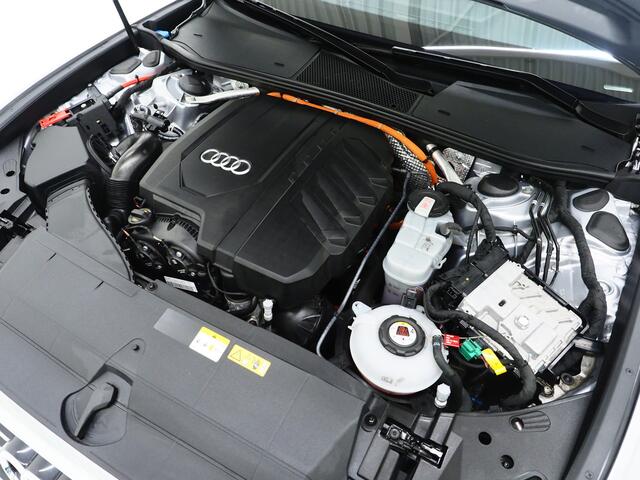Audi A6 Avant 50 TFSI e quattro | Trekhaak | Adaptive Cruise | Camera | Stoelverwarming | DAB | Virtual | Carplay