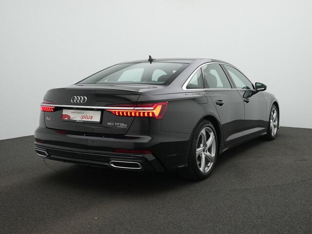 Audi A6 Limousine 50 TFSI e 299 pk Quattro / S-Line | Panoramadak | Trekhaak | Geheugenstoel | HD-Matrix LED | Achteruitrijcamera | Lederpakket | Stoelverwarming