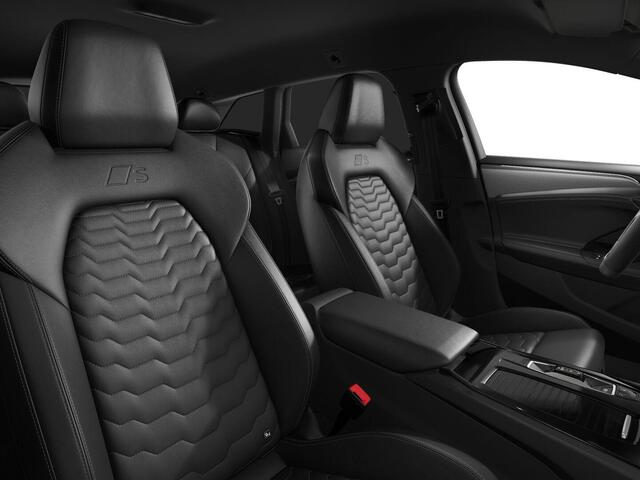 Audi A6 Avant e-tron S edition 83 kWh 286 pk | Trekhaak, elektr. wegklapbaar | Sportstoel leder zwart | Optiekpakket zwart-glanzend | Privacy glas |
