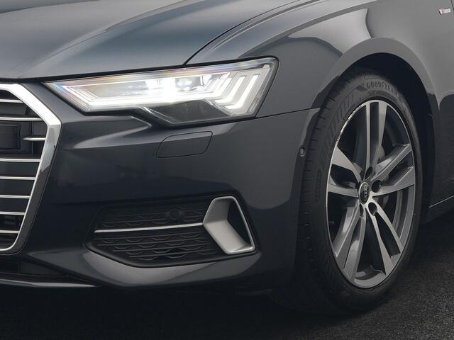 Audi A6 Avant 50 TFSI e quattro S Line PHEV 300pk | Trekhaak Af Fabriek | Panodak | 360 Camera | Head Up | Matrix LED | Adaptive Cruise | S-Line | Alcantara Sportstoelen Memory & Verwarmd | Keyless | Blis | Navigatie | Virtual | DAB | 19"L.M | Plug In Hybrid |
