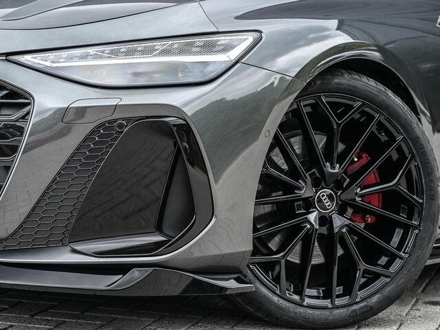 Audi A6 Avant 3.0 TFSI 368PK Quattro S-Edition | Achterasbesturing | B&O | Head-up | Luchtvering | 360 Camera | Carbon inleg | Panoramadak | Soft close | Memory seats | Elektr. verst. stuur |