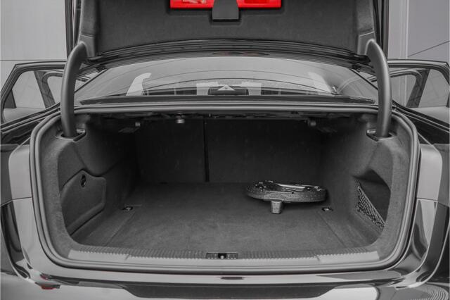 Audi A6 Limousine 1.8 TFSI S-Line Parkeerhulp CarPlay 19"