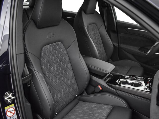 Audi A6 Limousine 2.0 e-hybrid quattro S edition 299 PK · Tech plus · 21" LM Velgen · Exterieurpakket zwart · Bekleding Leder/Alcantara · MEGA Sale