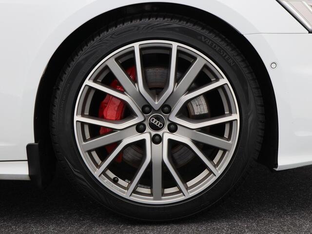 Audi A6 Avant 55 TFSi 367 Pk e quattro Competition | Trekhaak | Stoelverwarming | Cruise Control | Climatronic | Matrix LED | Navigatie | CarPlay | 20 Inch