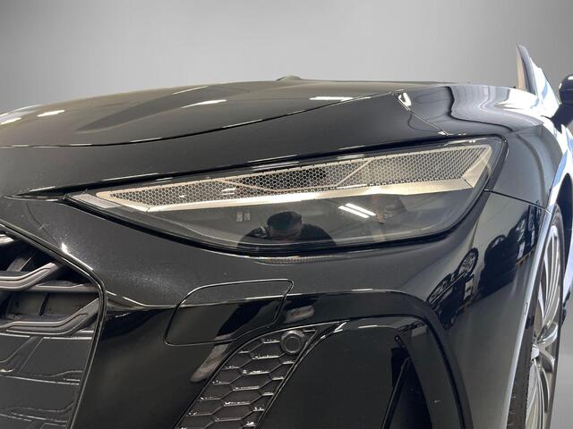 Audi A6 Avant 2.0 367pk S-tronic e-hybrid Quattro S edition Comp · 360 Camera · Wegklapbare Trekhaak · Elek. Voorstoel · Elek. Achterklep · 20'' Inch · Garantie t/m 11-12-2030 of 100.000km