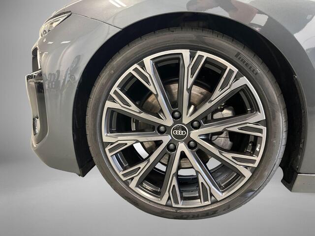 Audi A6 Avant e-tron edition 83 kWh 286pk · Panoramadak · Inklap. Trekhaak · 360 Camera · Head-Up Display · Bang & Olufsen · Matrix LED · Garantie t/m 27-07-2030 of 100.000km