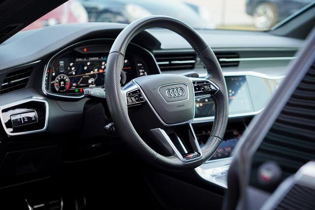 Audi A7 Sportback 45 TFSI / S-Line / Pano / NL Auto / Trekhaak / B&O