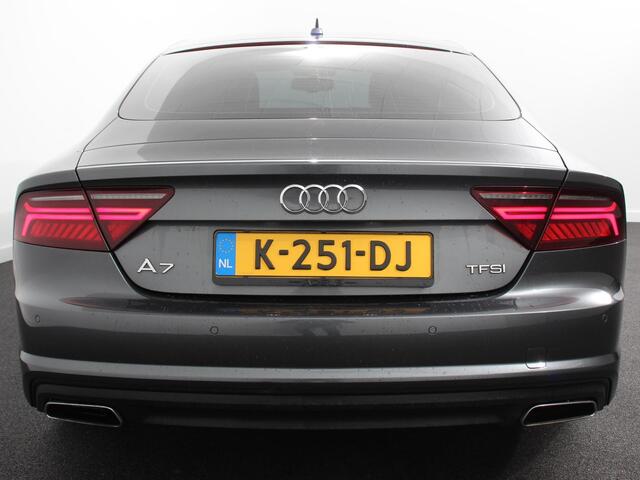 Audi A7 Sportback 2.0 TFSI 251pk Automaat S-Line Navigatie Airco Extra getint glas Lichtmetalen velgen