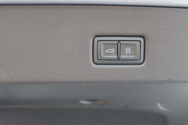 Audi A7 Sportback 50 TFSI e quattro S Edition Competition 300pk S-Tr