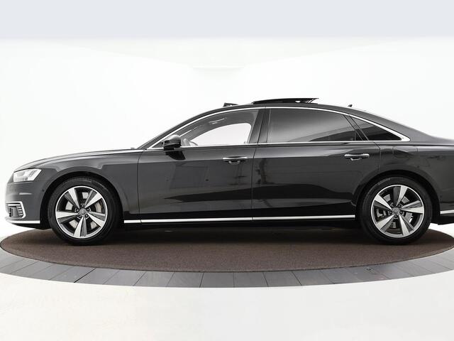 Audi A8 60 TFSIe 449pk Tiptronic Quattro Lang Pro Line · Luchtvering · Servosluiting · Panoramadak · Keyless · Elek. Stoelen · 360 Camera · 19'' Inch · Lederen bekleding · TOPDEAL