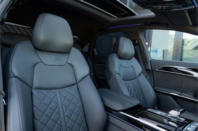 Audi A8 60 TFSI e quattro S-Line S-stoelen Pano B&O 360 Head Up Keyless Softclose Matrix Massage ACC