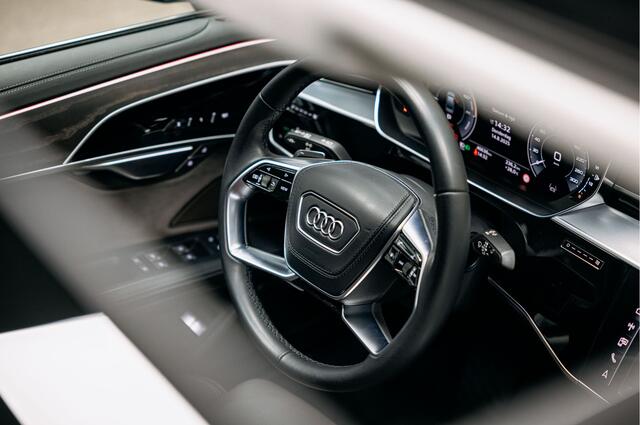 Audi A8 60 TFSI e quattro | Head-Up | Stoelmassage | Pano | 360 camera |