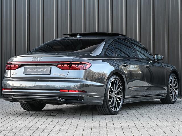 Audi A8 60 TFSI e quattro 463PK S-Line B&O Advanced | Head-Up Display | Achteras besturing | Panorama dak | Trekhaak | Soft-Close | Alcantara hemel bekleding | Carbon inleg | 360 Camera | Standkachel | Adaptive Cruise Control