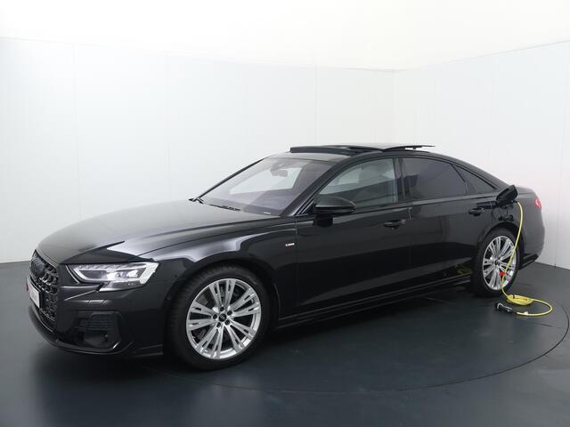 Audi A8 60 TFSI e quattro | 462 PK | SoH 89% | Panoramadak | Digitale Matrix LED koplampen | Nachtzicht assistent | Head-up display | 360 graden Area view | 21" LM velgen | S line | Luchtvering | Vierwielbesturing |